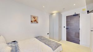 Photo 6- click for photo gallery